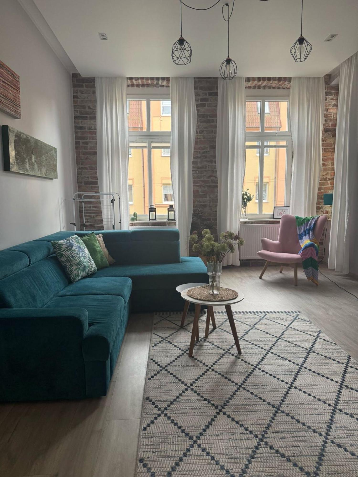 シフィノウイシチェApartament Paderewskiego 10アパートメント エクステリア 写真